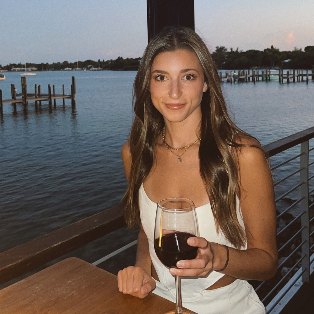 Meet your Posher, Megan